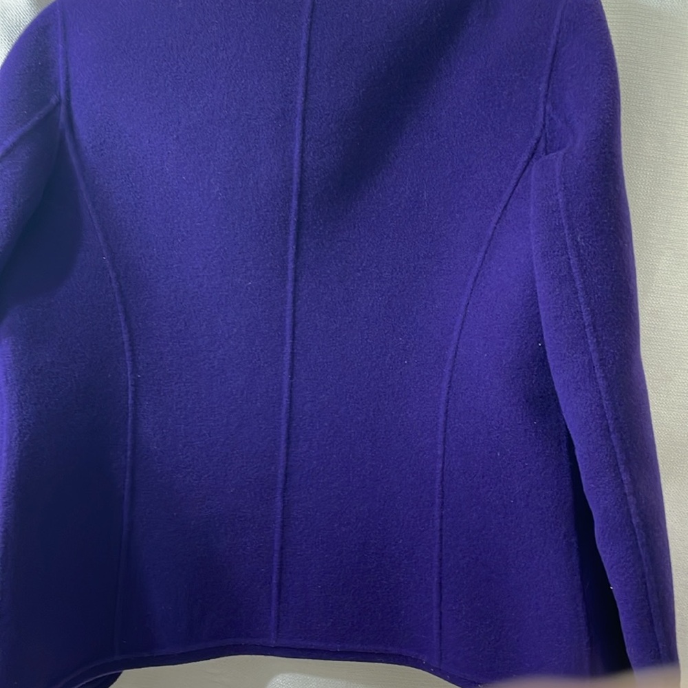 Jacket - Picture 7 of 10